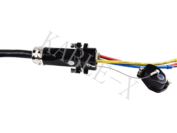 Wire harness for industrial air conditioner