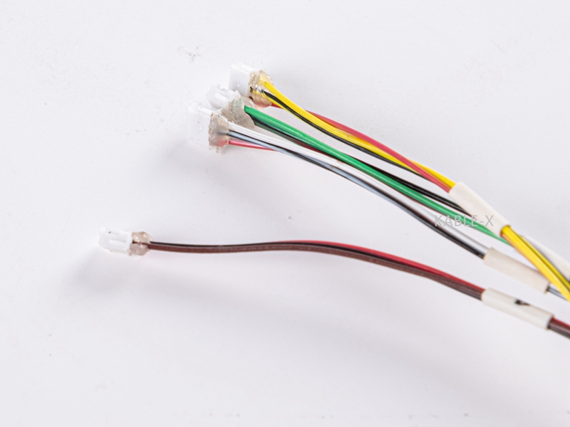 Telescopic wire harness